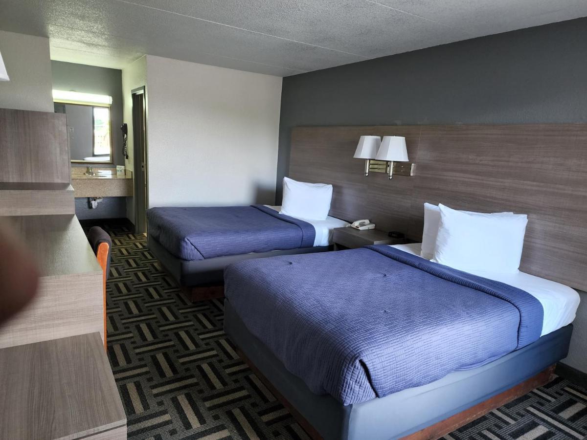 Drakes Creek Inn - Formerly The Relax Inn Hendersonville Kültér fotó